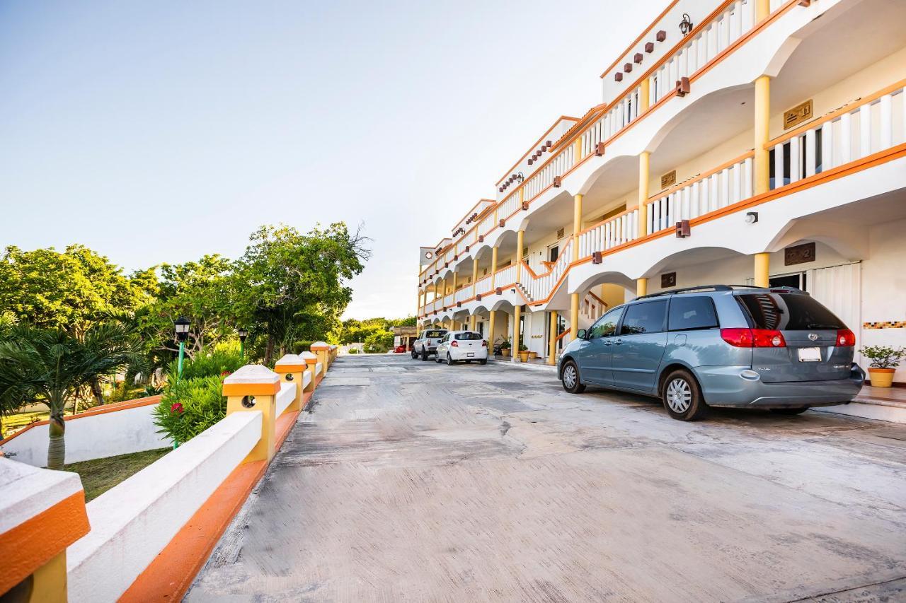 Capital O Oxtankah,Chetumal Bay Hotell Calderitas Eksteriør bilde